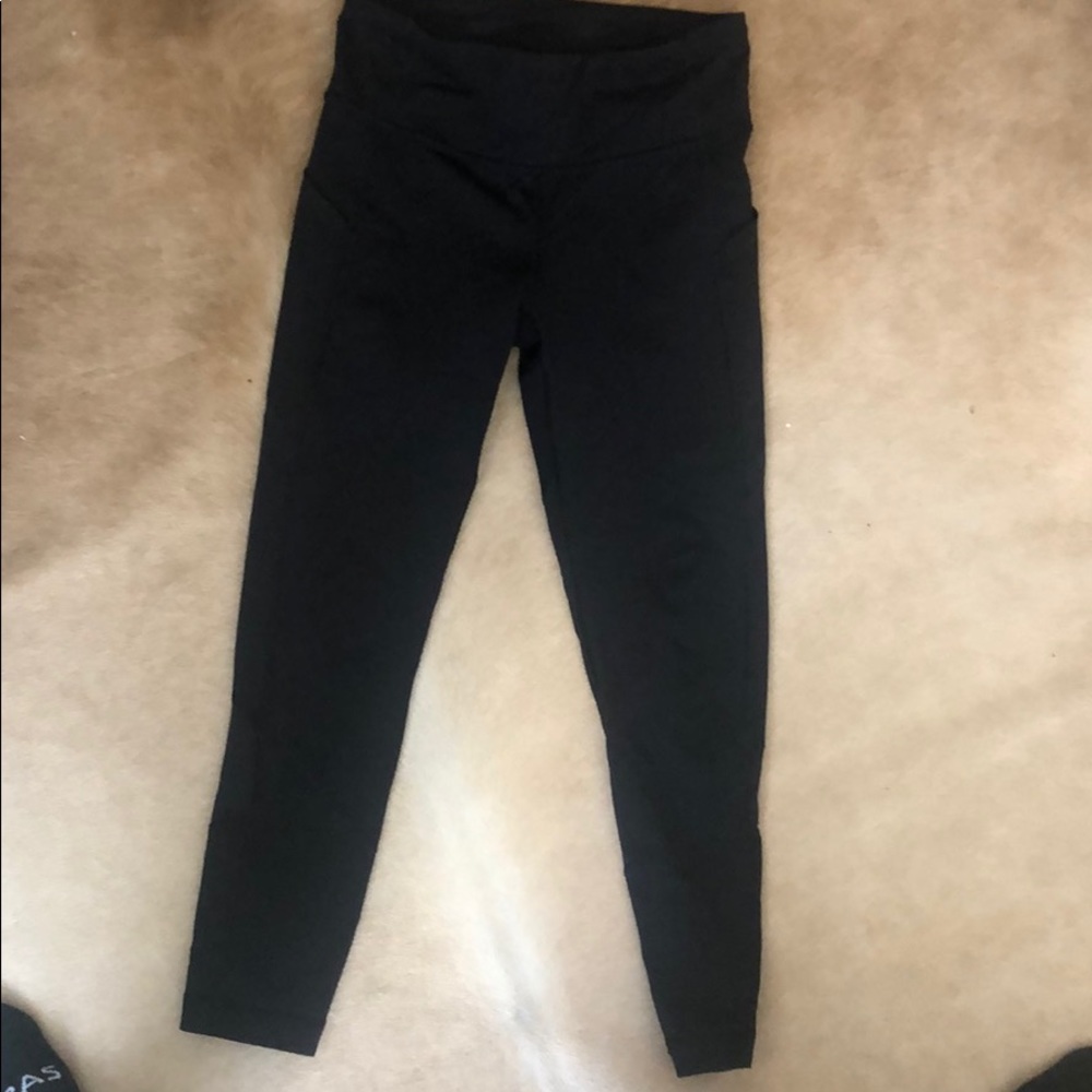 Lululemon mid-calf tights, black, size 4